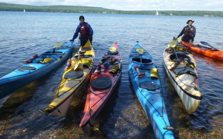 adult kayaking trip in apostle islands